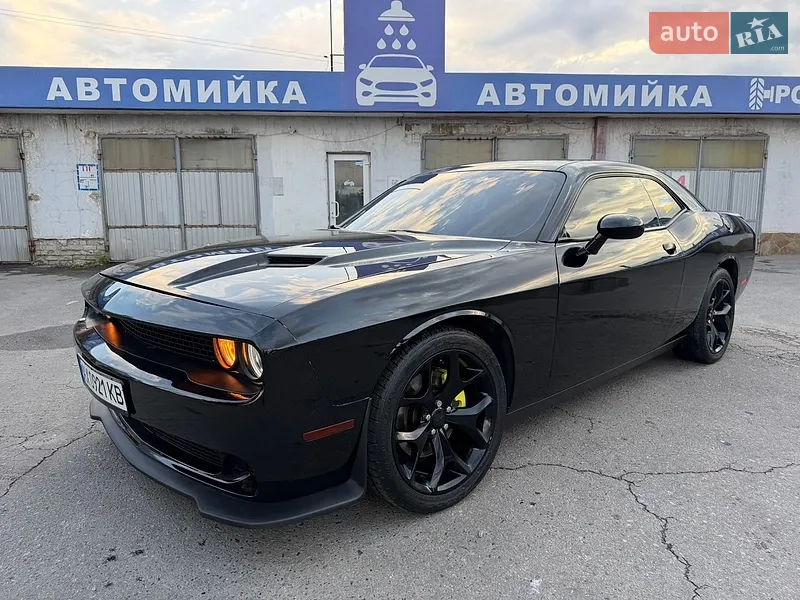 Dodge Challenger