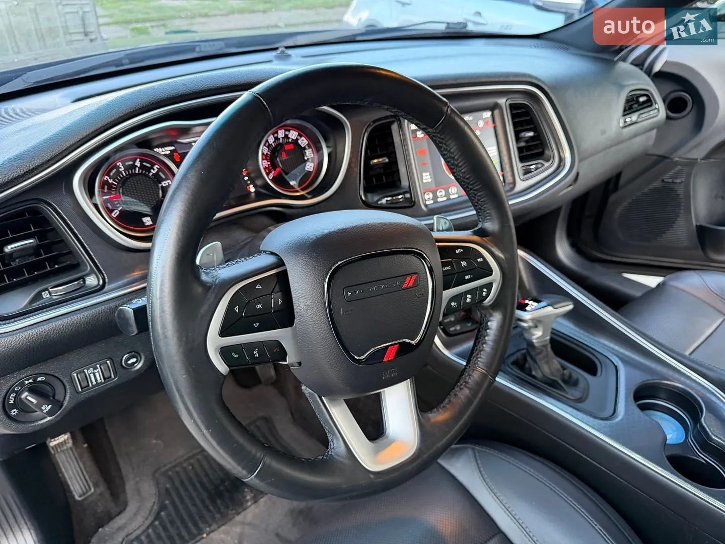 2018 Dodge Challenger - мініатюра 31