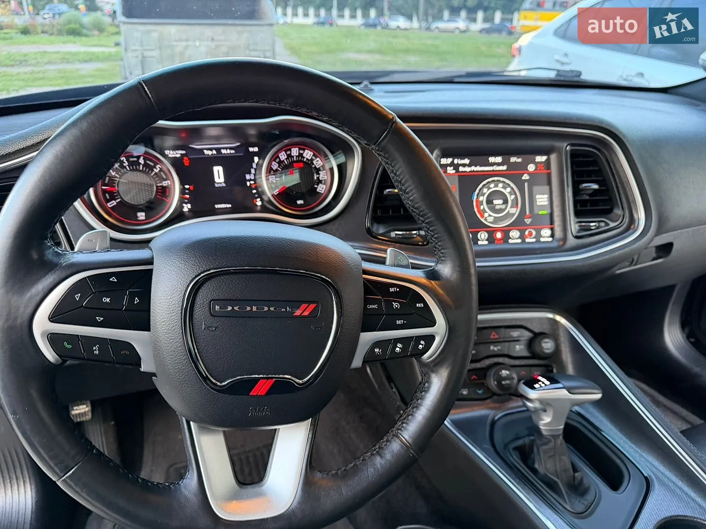 2018 Dodge Challenger - мініатюра 33