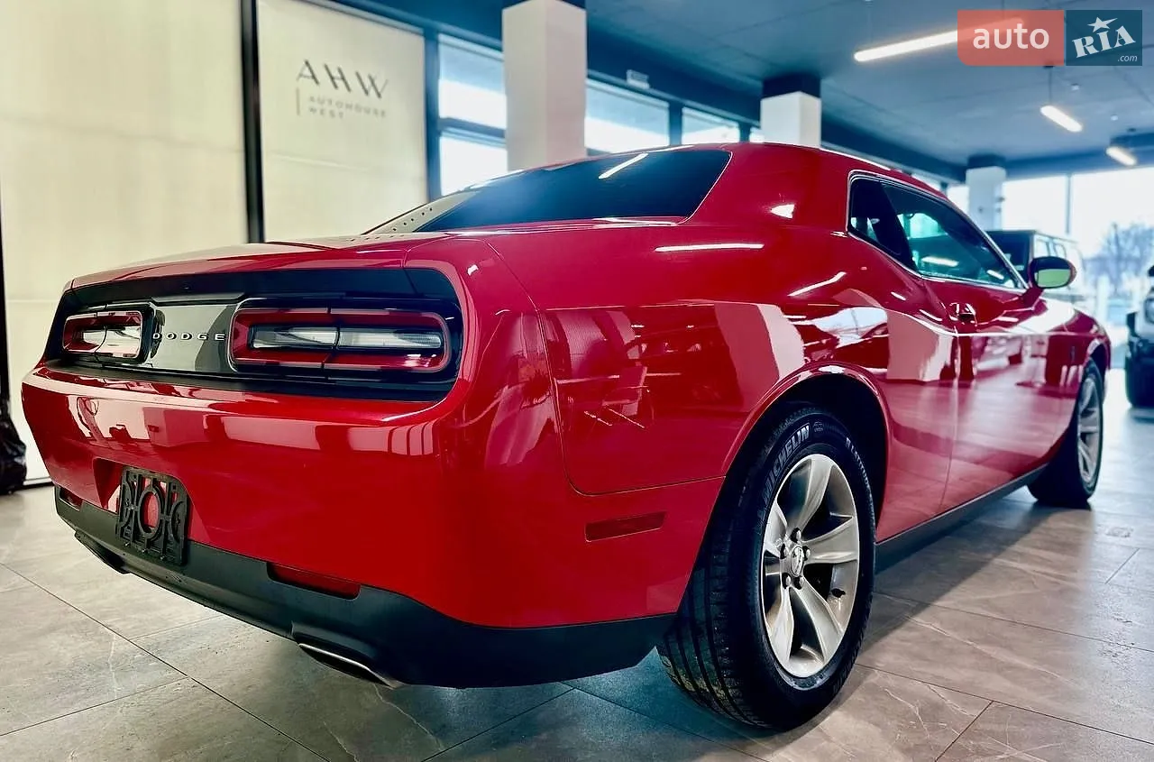 2016 Dodge Challenger - мініатюра 29