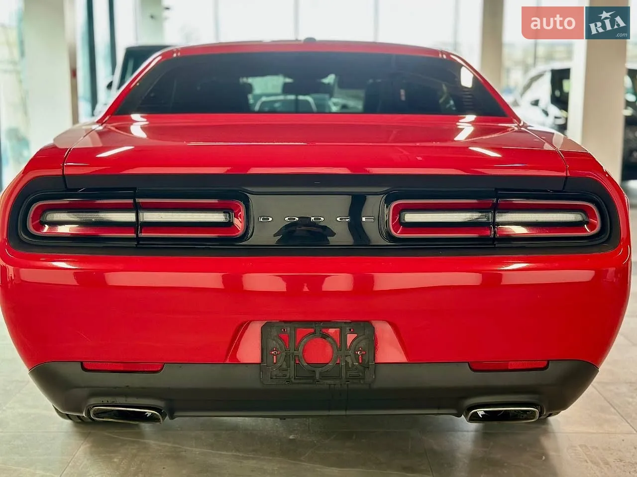 2016 Dodge Challenger - мініатюра 27