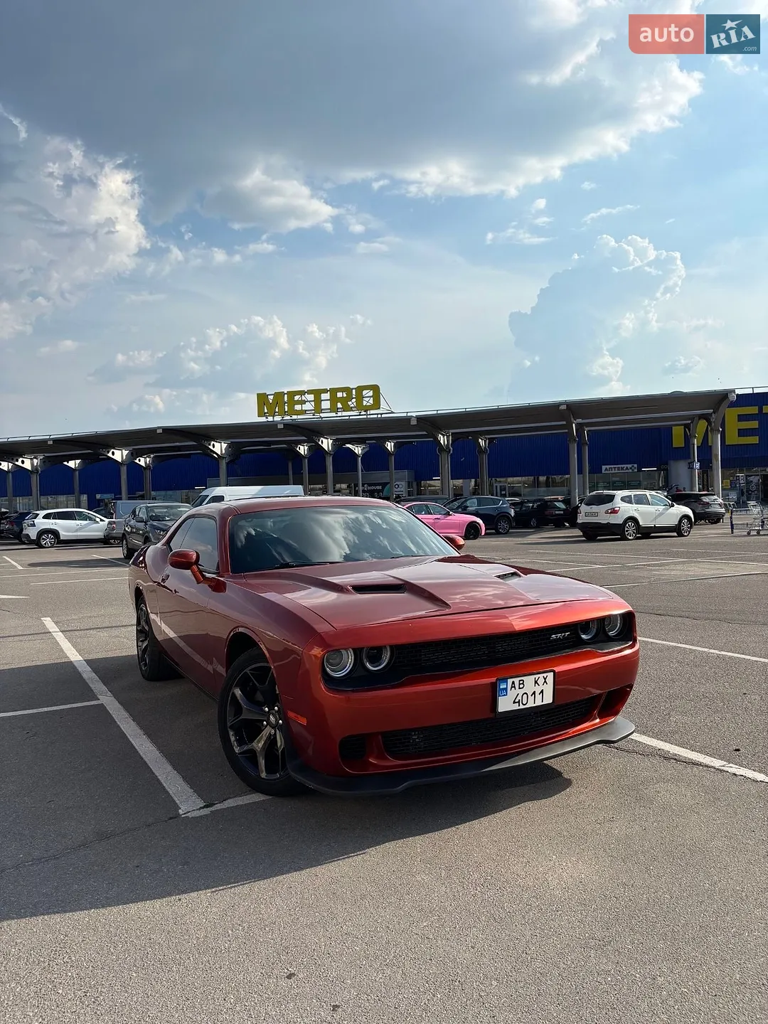 2020 Dodge Challenger - мініатюра 2