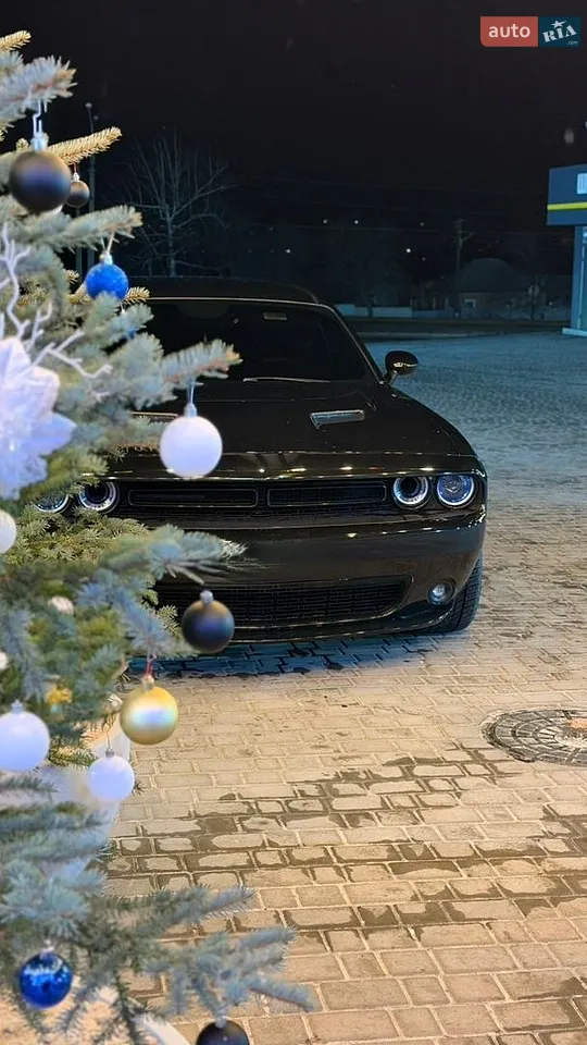 2015 Dodge Challenger - мініатюра 18