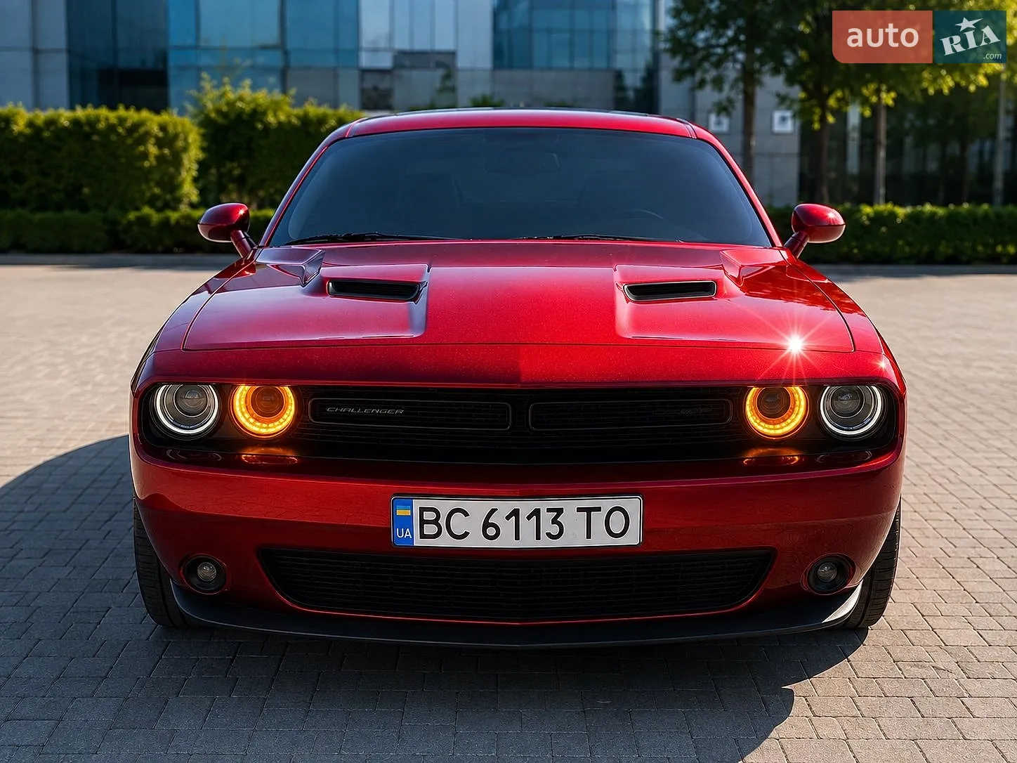 2019 Dodge Challenger - мініатюра 2