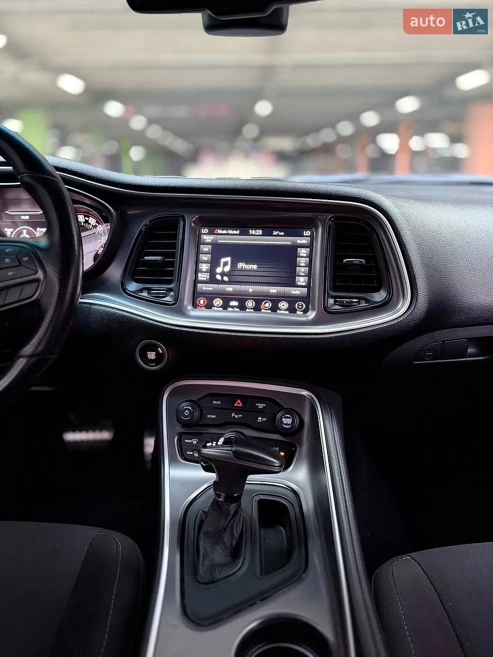 2020 Dodge Challenger - мініатюра 15