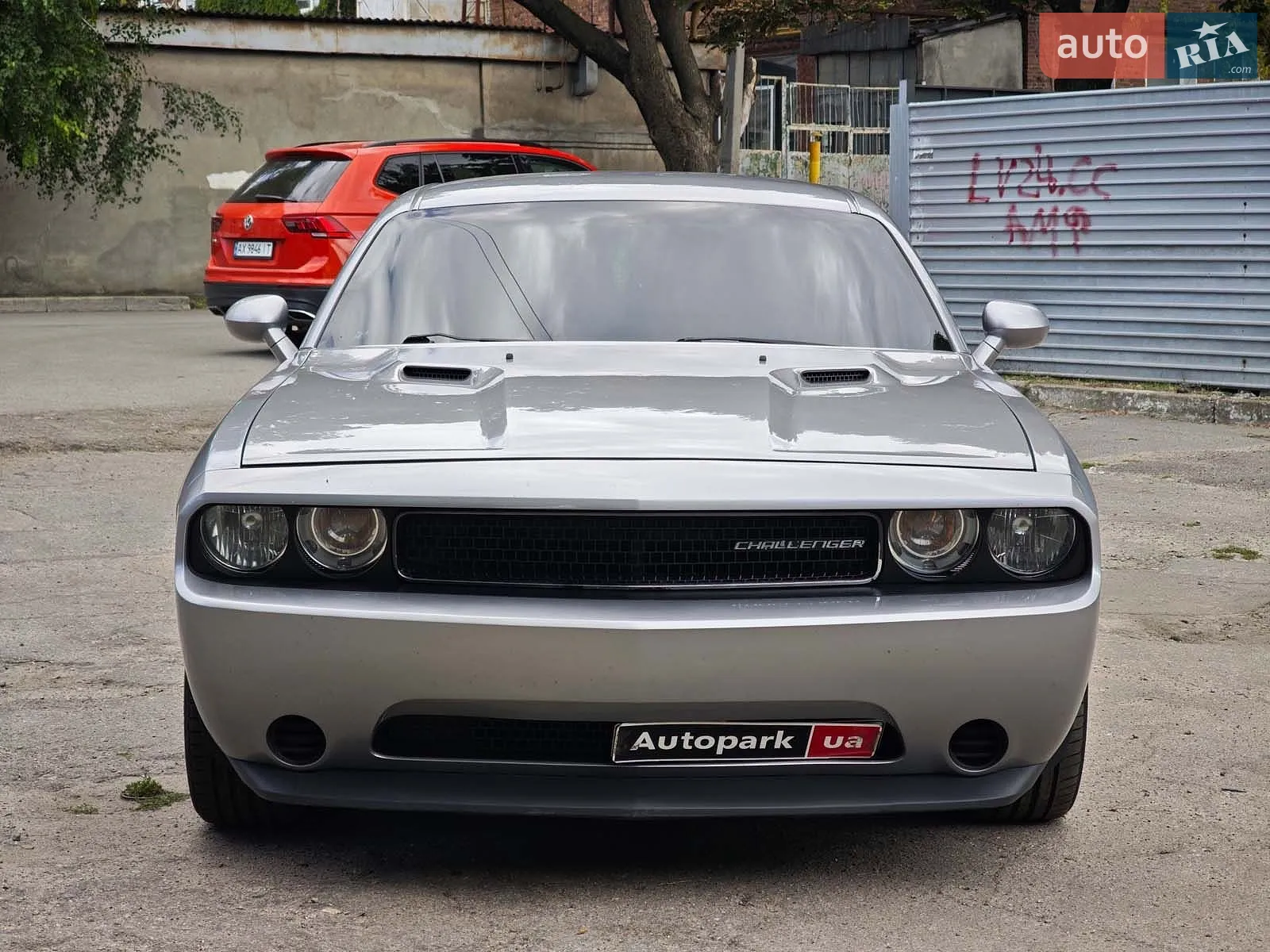 2014 Dodge Challenger - мініатюра 2