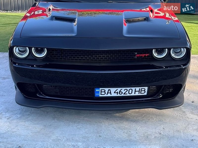 Купе Dodge Challenger 2018 в Кременчуге