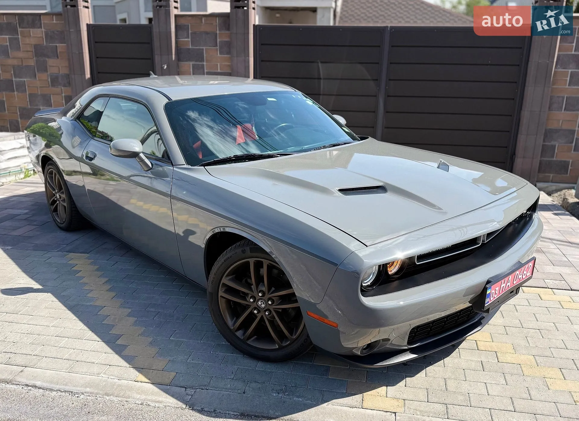 2017 Dodge Challenger - мініатюра 2