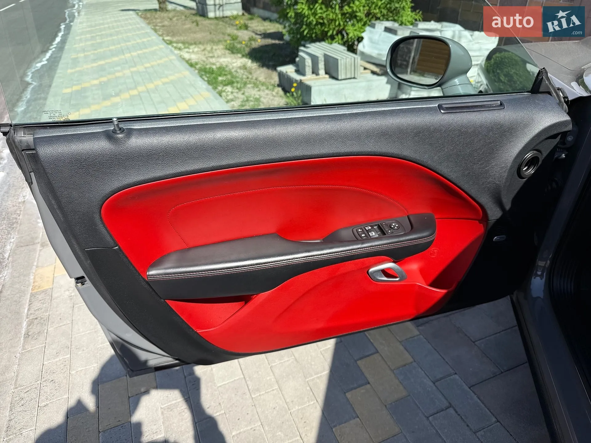 2017 Dodge Challenger - мініатюра 23