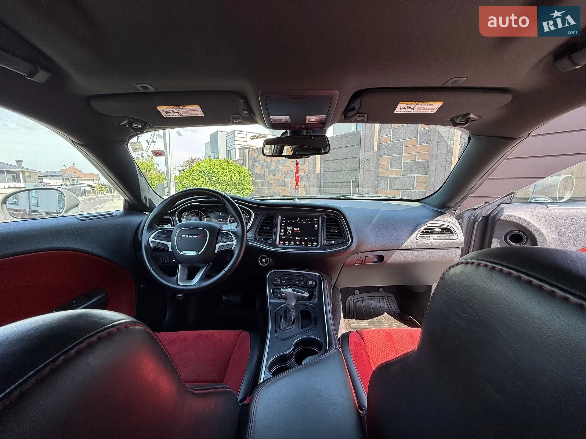 2017 Dodge Challenger - мініатюра 42
