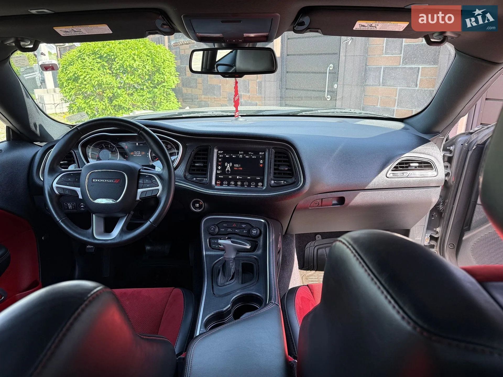 2017 Dodge Challenger - мініатюра 43