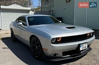 Купе Dodge Challenger 2022 в Николаеве