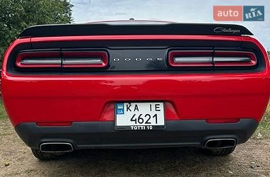 Купе Dodge Challenger 2015 в Киеве