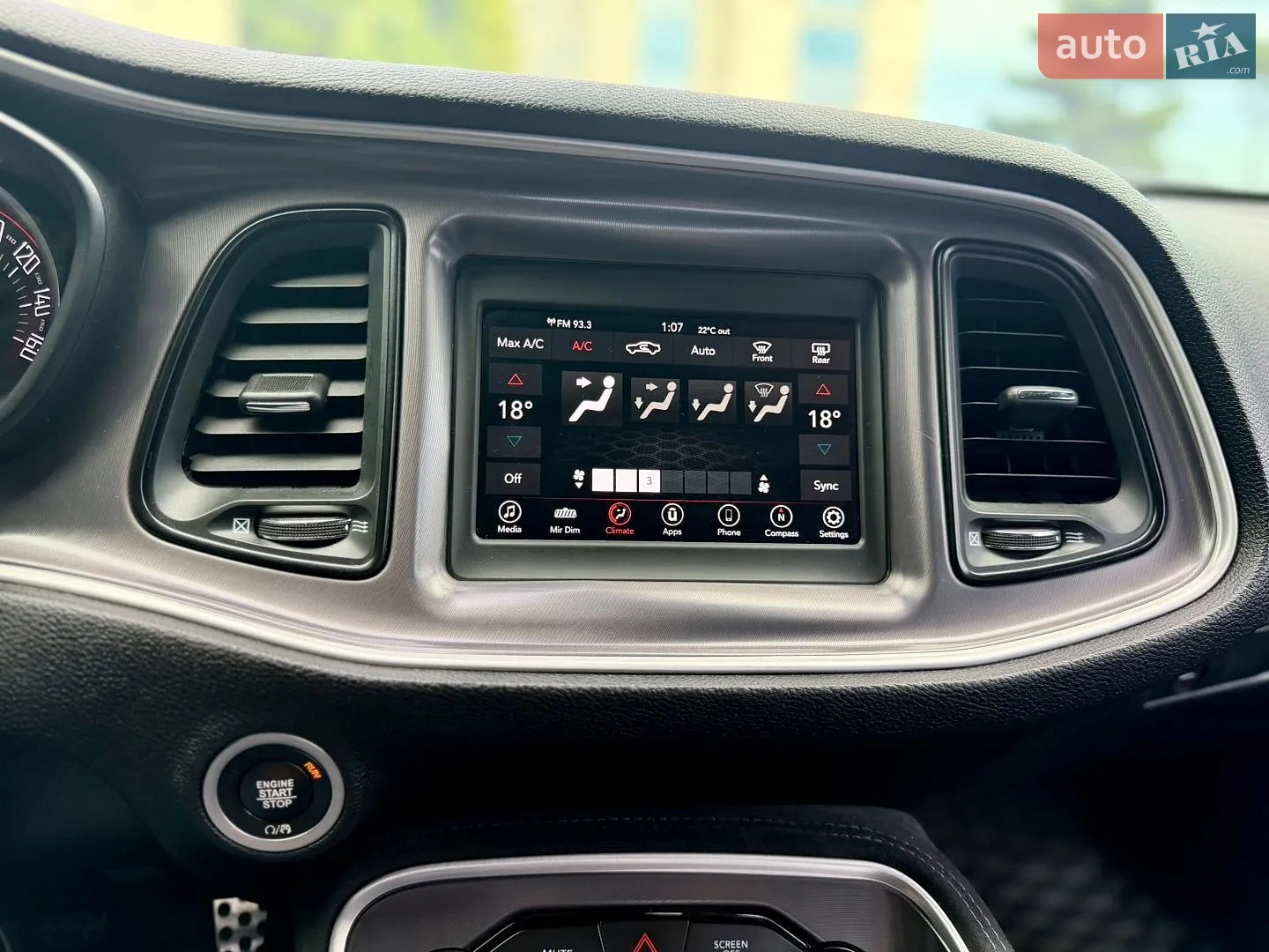 2020 Dodge Challenger - мініатюра 94