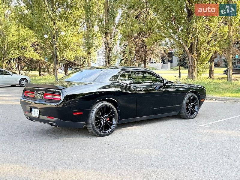 Купе Dodge Challenger 2018 в Кривому Розі