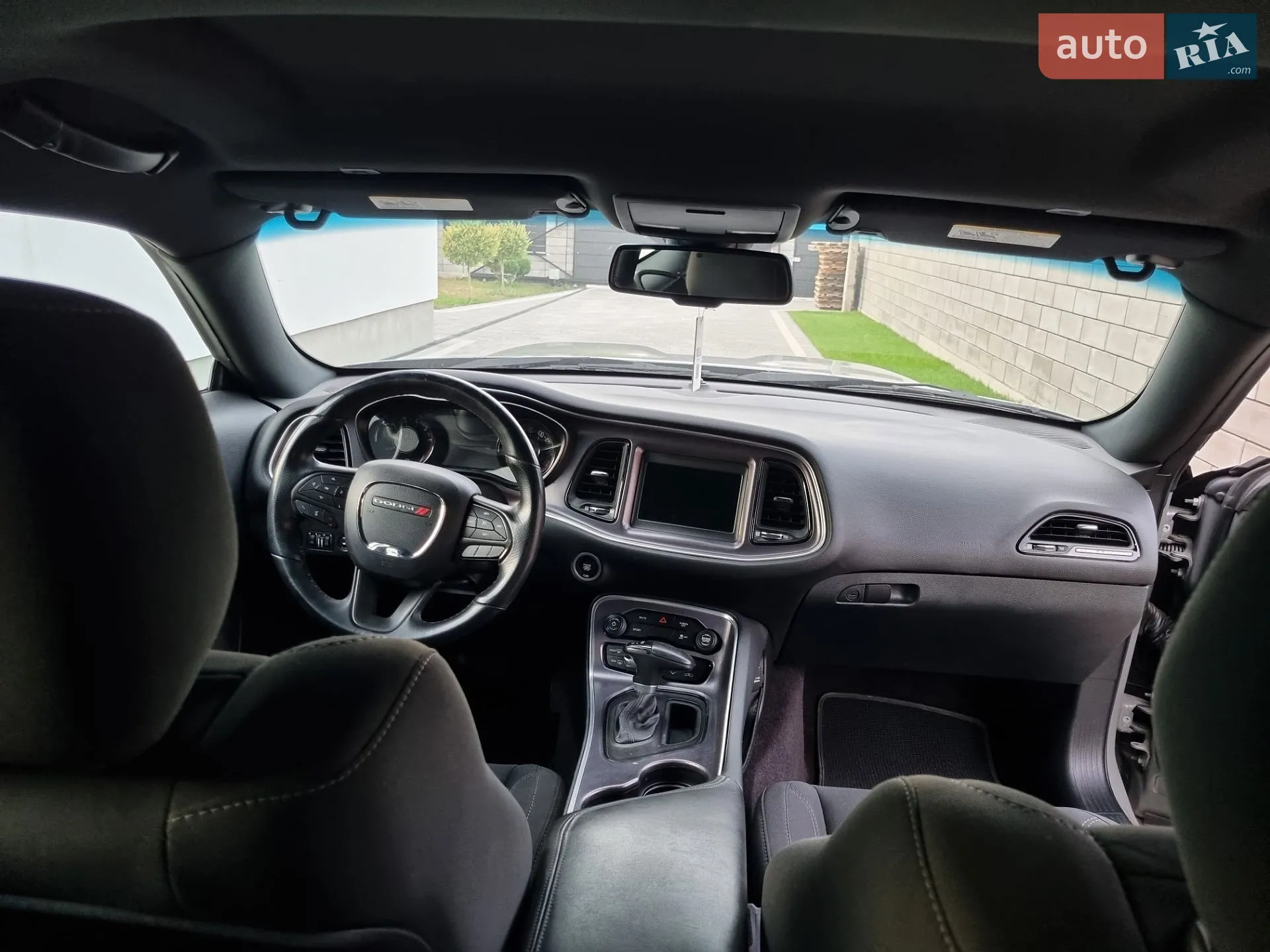 2018 Dodge Challenger - мініатюра 11