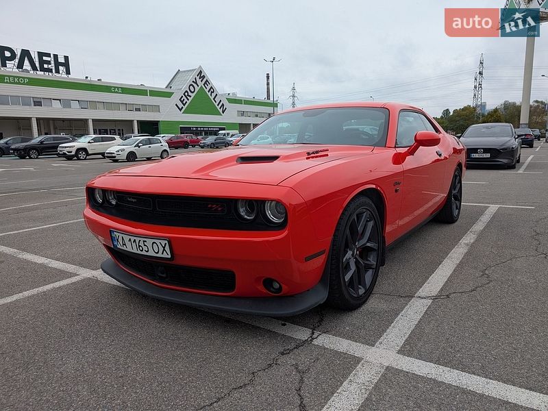 Купе Dodge Challenger 2023 в Киеве