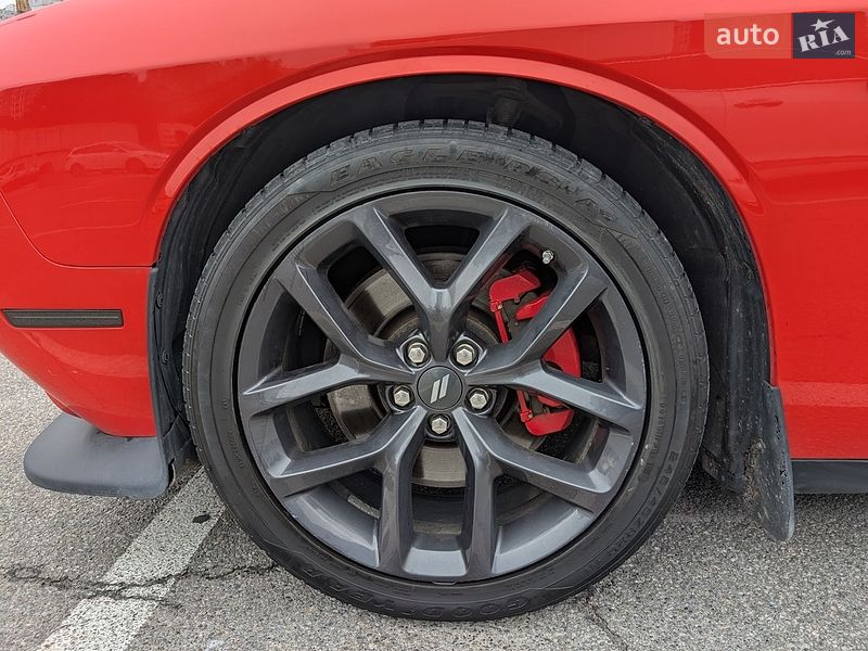 Купе Dodge Challenger 2023 в Киеве