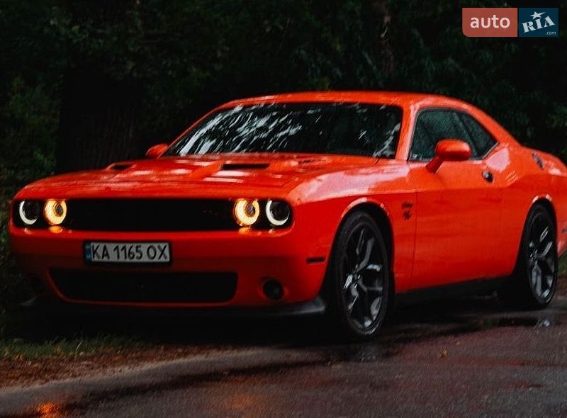 Купе Dodge Challenger 2023 в Киеве