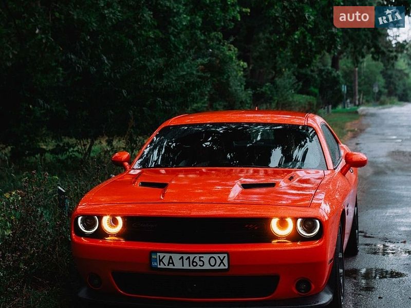 Купе Dodge Challenger 2023 в Киеве