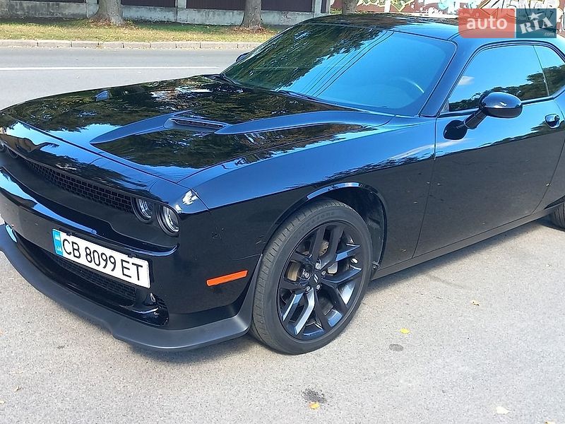 Купе Dodge Challenger 2022 в Чернигове