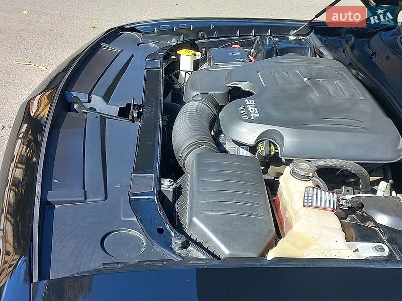 Купе Dodge Challenger 2022 в Чернигове