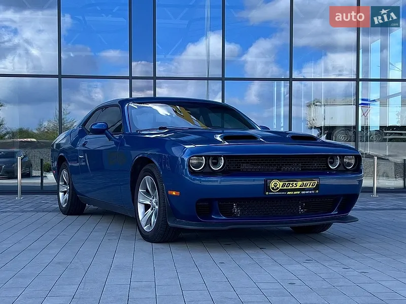 Dodge Challenger