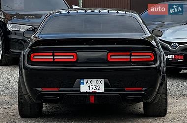 Купе Dodge Challenger 2016 в Харкові