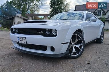 Купе Dodge Challenger 2017 в Львові