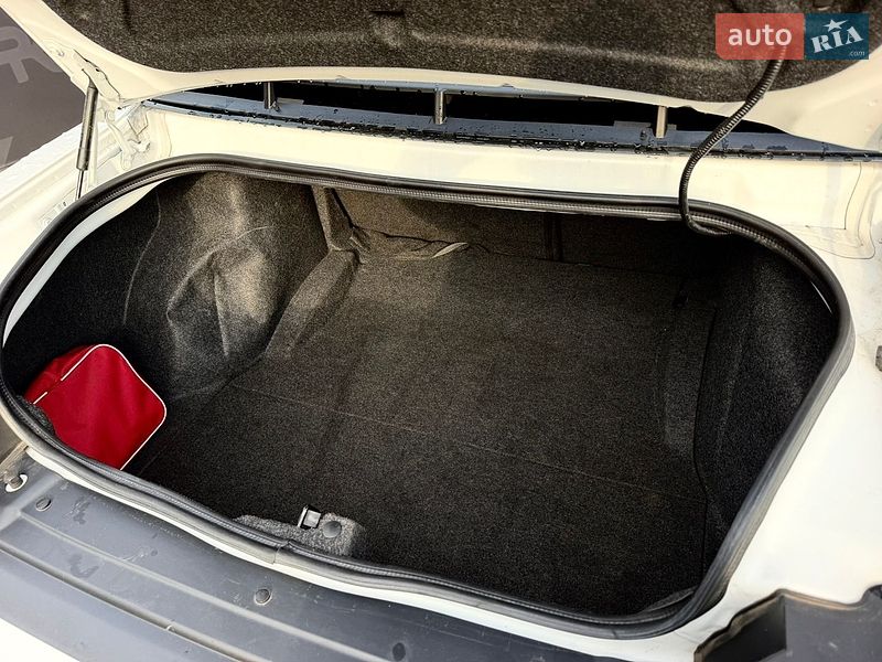 Купе Dodge Challenger 2019 в Києві