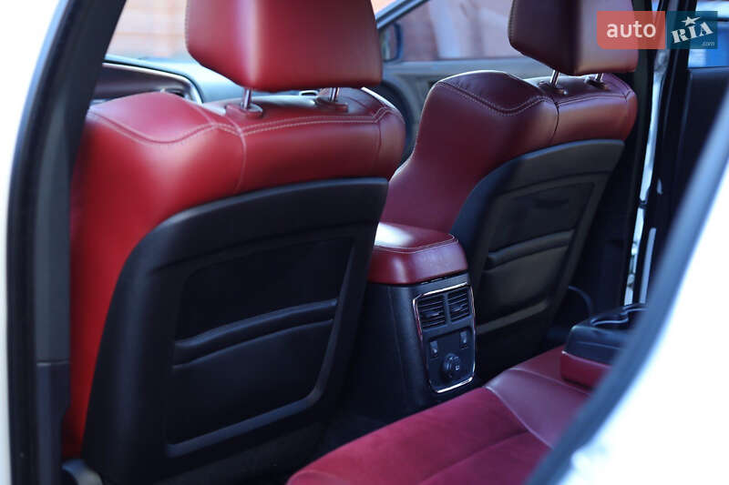 Седан Dodge Charger 2013 в Одесі