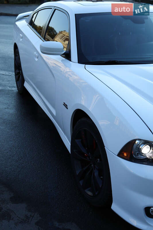 Седан Dodge Charger 2013 в Одесі