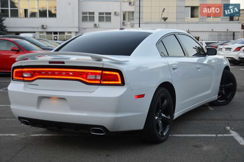 Седан Dodge Charger 2014 в Днепре фото 2 Седан Dodge Charger 2014 в Днепре