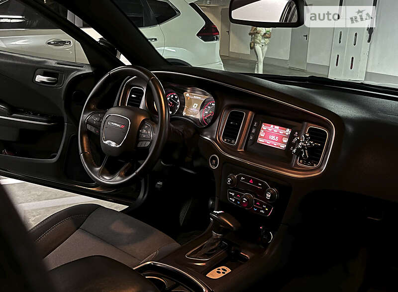 Седан Dodge Charger 2016 в Києві