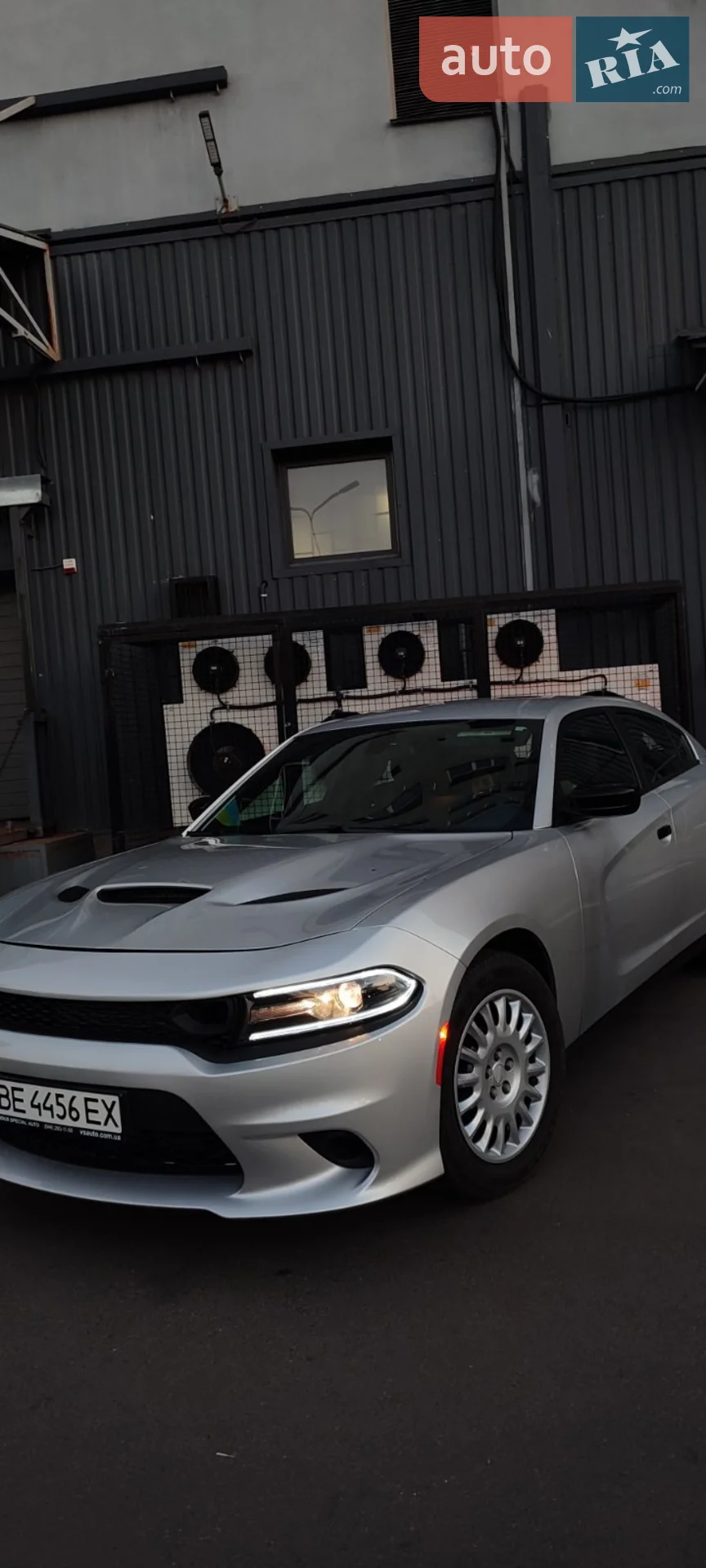 2019 Dodge Charger - мініатюра 2