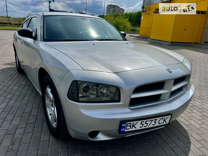 Седан Dodge Charger 2009 в Ровно