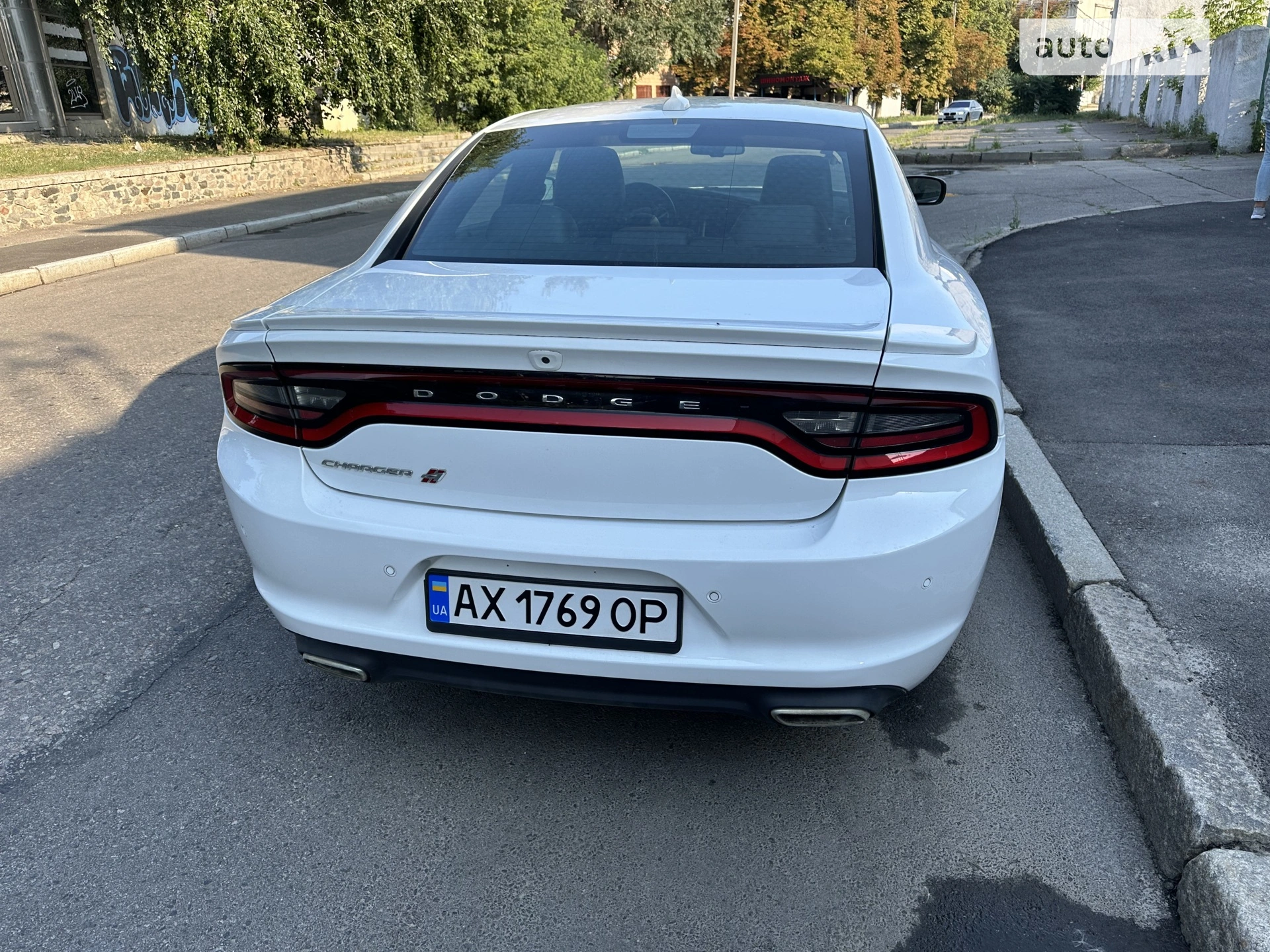 2017 Dodge Charger - мініатюра 21