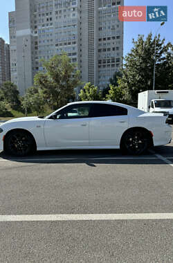 Седан Dodge Charger 2020 в 