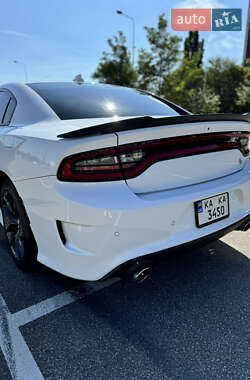 Седан Dodge Charger 2020 в 