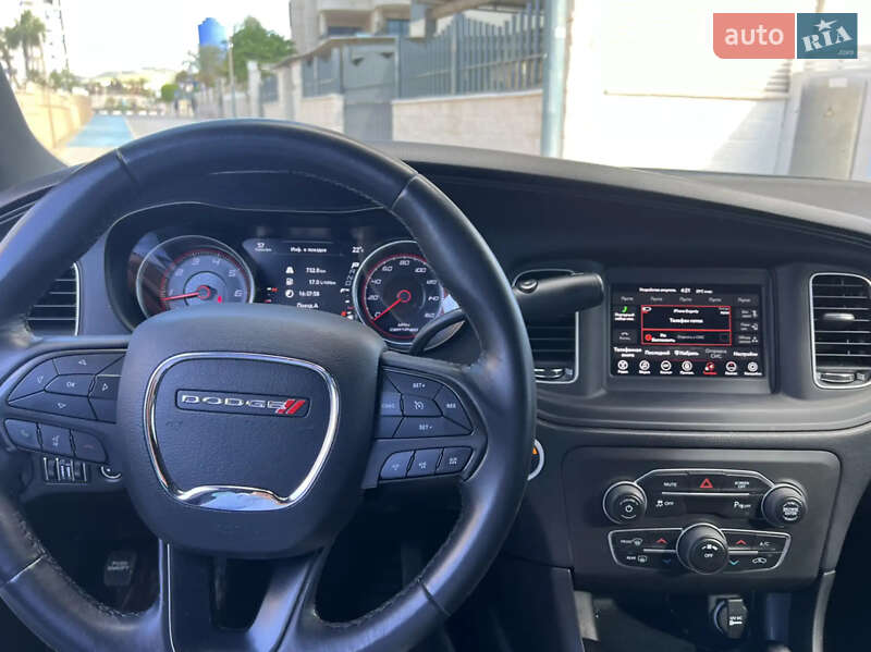 Седан Dodge Charger 2018 в Киеве