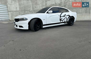 Седан Dodge Charger 2016 в 