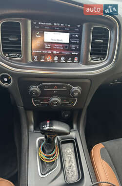Седан Dodge Charger 2016 в 
