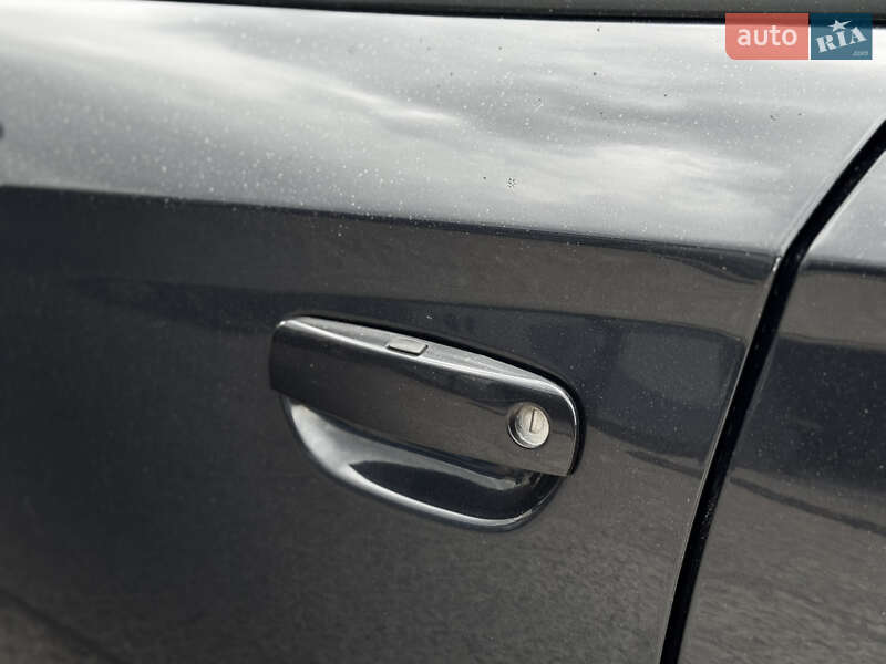 Седан Dodge Charger 2017 в Житомире