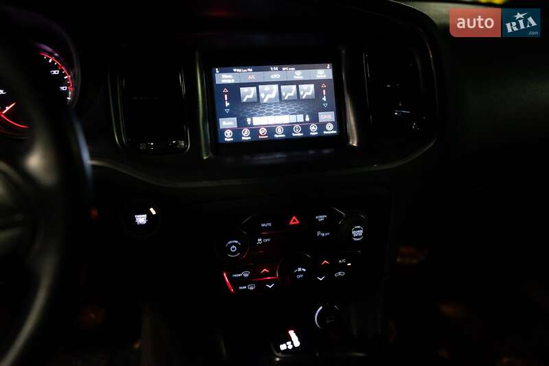 Седан Dodge Charger 2018 в Луцьку