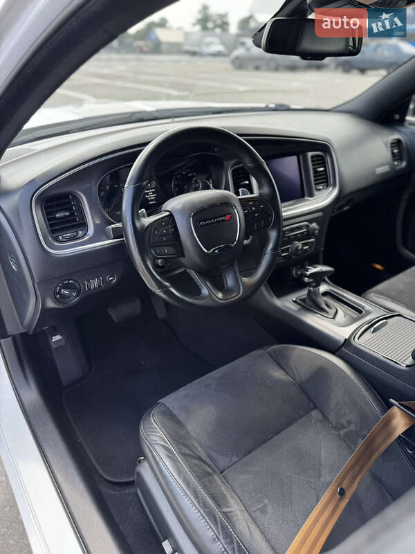 Седан Dodge Charger 2020 в Киеве