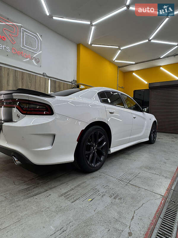 Седан Dodge Charger 2020 в Киеве