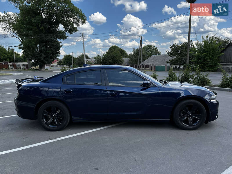 Седан Dodge Charger 2015 в Бородянке