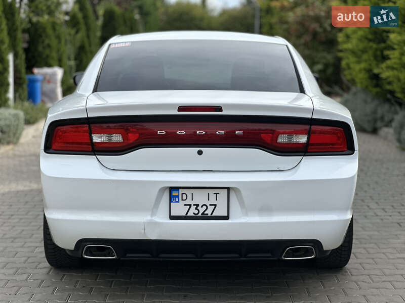 Седан Dodge Charger 2013 в Одесі