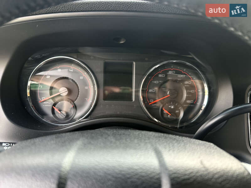 Седан Dodge Charger 2013 в Одесі