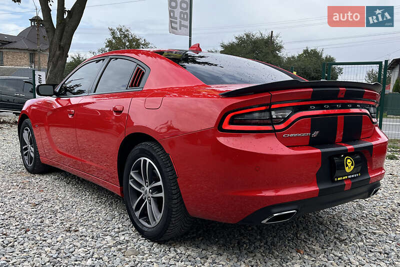 Седан Dodge Charger 2018 в Коломые